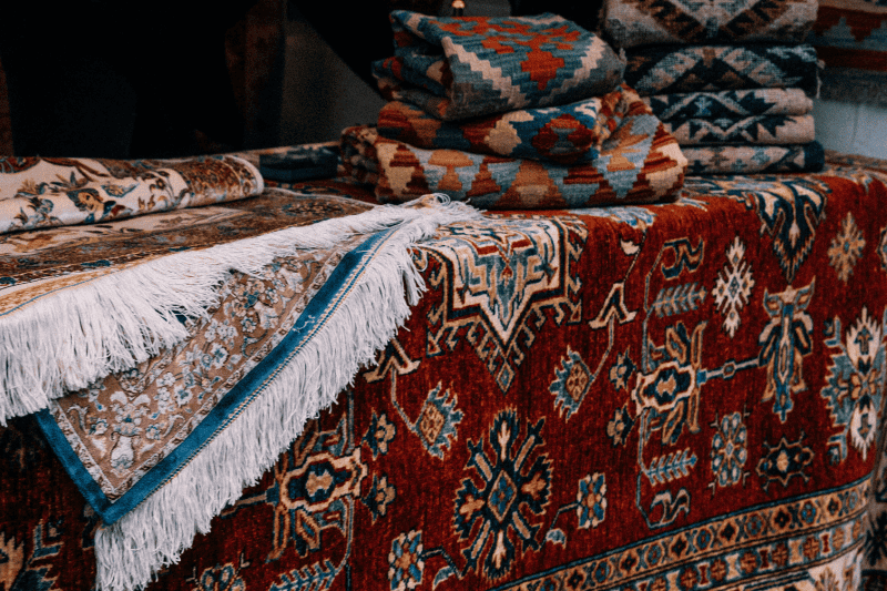 שטיחים פרסיים עתיקים - כמו בבית של ההורים לפעמים ההיסטוריה חוזרת